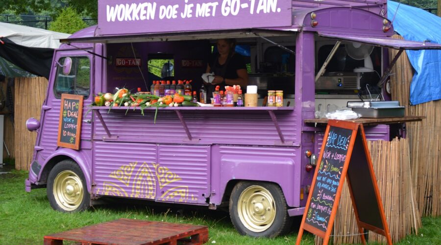 Les_food_trucks_gourmet_:_le_nouveau_visage_de_la_haute_gastronomie_mobile